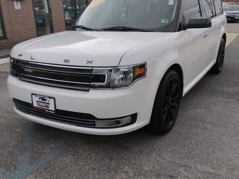 Used 2019 Ford Flex SEL w/ Equipment Group 202A image 1