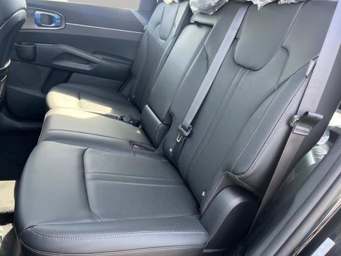 New 2026 Kia Sorento S FWD image 21