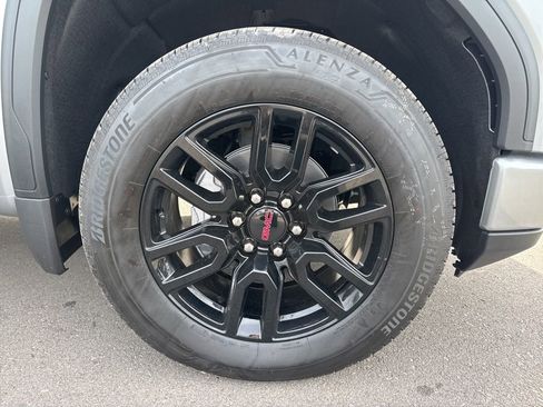New 2026 GMC Sierra 1500 Elevation image 31