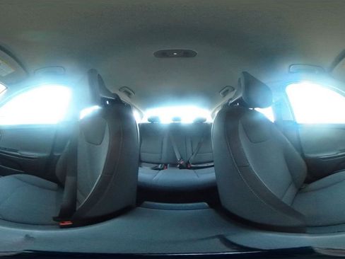 Used 2025 Kia K4 LXS image 43