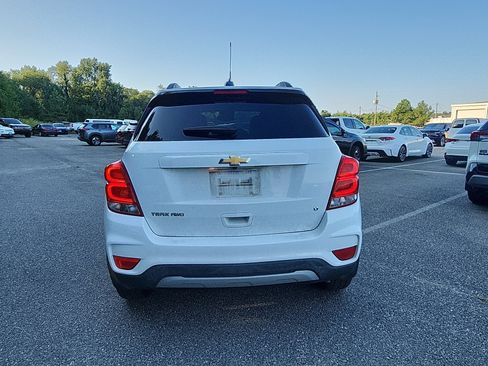 Used 2018 Chevrolet Trax LT w/ LT Convenience Package AWD/4WD image 4