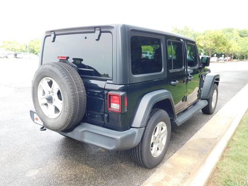 Used 2020 Jeep Wrangler Unlimited Sport S AWD/4WD image 10