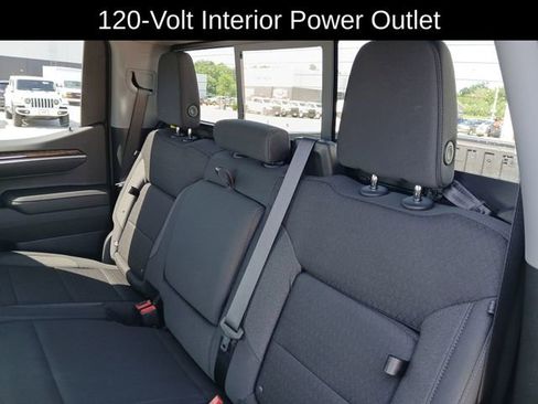 New 2026 GMC Sierra 1500 Elevation image 26