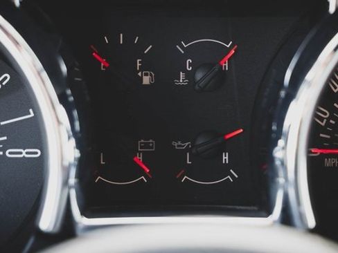 Used 2005 Ford Mustang GT image 5