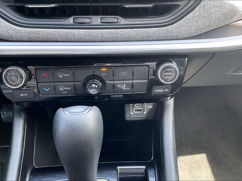 Used 2025 Jeep Compass Sport AWD/4WD image 29