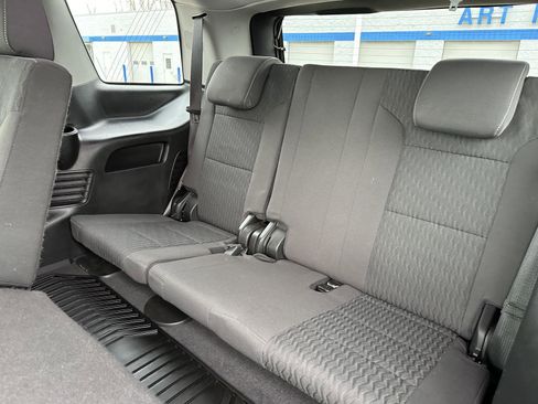 Used 2020 GMC Yukon SLE w/ SLE Value Package image 14