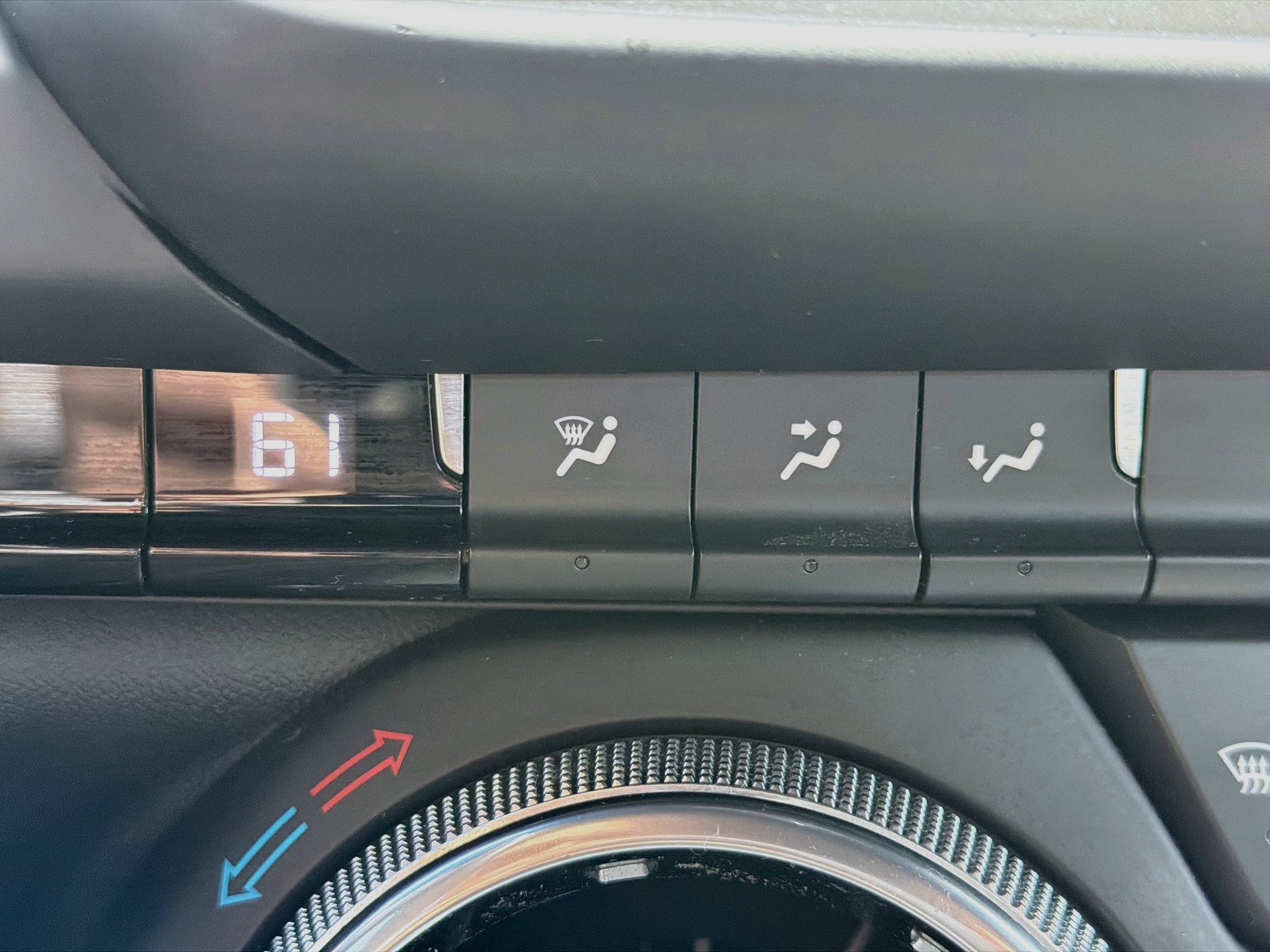 Used 2019 Chevrolet Camaro LT w/ RS Package RWD image 27