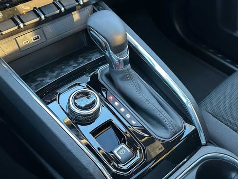 New 2026 GMC Canyon Elevation w/ Convenience Package image 36