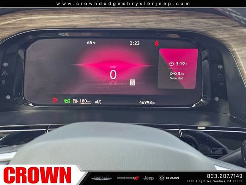 Used 2024 Volkswagen Atlas SEL Premium R-Line image 36