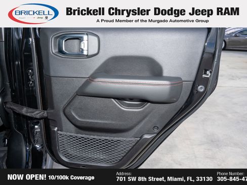 Used 2025 Jeep Wrangler Unlimited Rubicon image 13