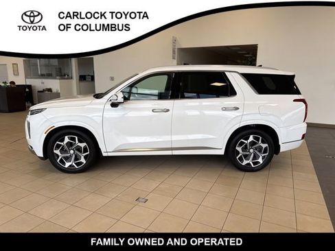 Used 2022 Hyundai Palisade Calligraphy FWD image 1