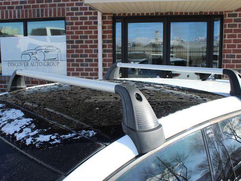 Used 2024 Volkswagen Golf R image 30