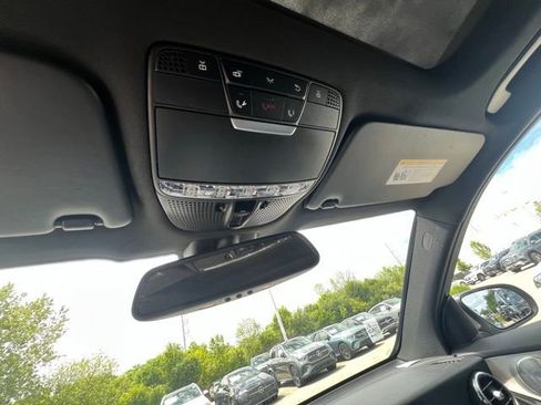 Certified 2019 Mercedes-Benz GLC 300 4MATIC image 17
