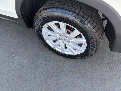 Used 2019 Honda Pilot LX image 34