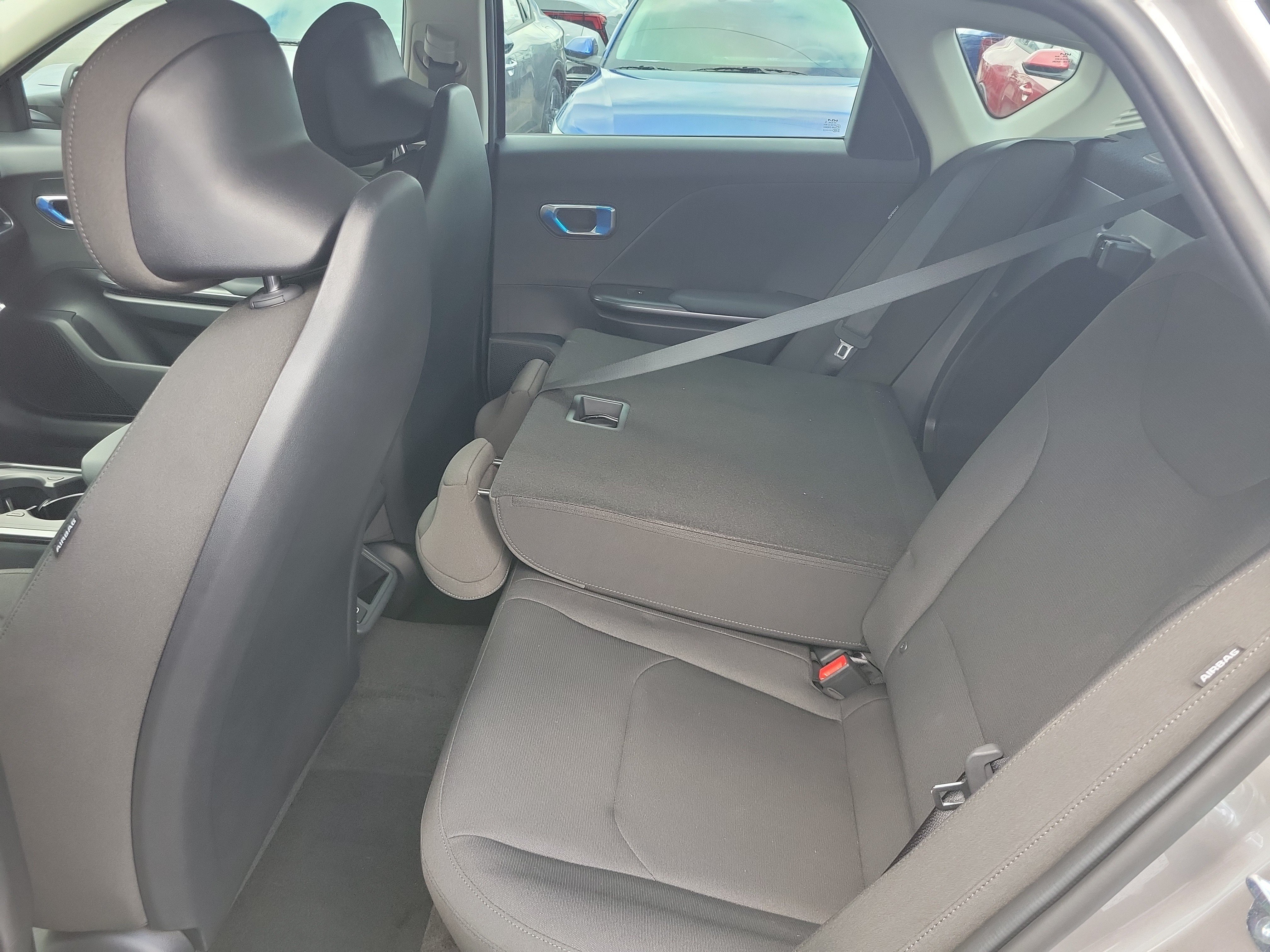 New 2026 Kia K4 FWD image 10