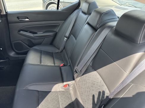 Used 2023 Nissan Altima 2.5 SL AWD/4WD image 13
