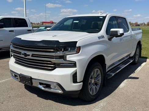 Used 2021 Chevrolet Silverado 1500 High Country w/ Safety Package II AWD/4WD image 1