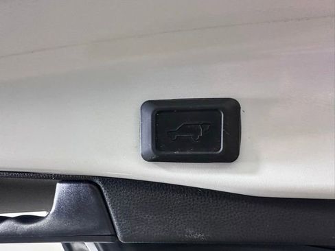 Used 2023 Toyota RAV4 XLE w/ Convenience Package AWD/4WD image 14