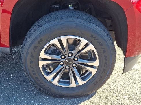 Used 2022 Chevrolet Colorado Z71 w/ Safety Package image 9