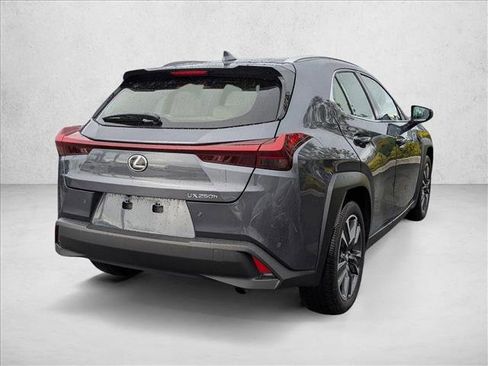 Used 2024 Lexus UX 250h FWD image 8