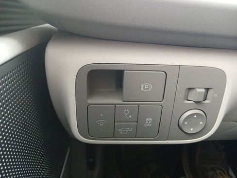 Used 2025 Hyundai Ioniq 6 SEL image 31