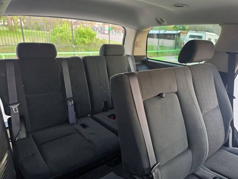 Used 2008 Chevrolet Tahoe LT w/ Convenience Package 1 RWD image 29