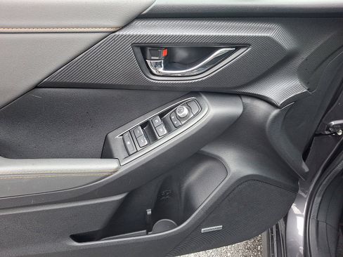 Certified 2025 Subaru Crosstrek 2.5i Limited image 12