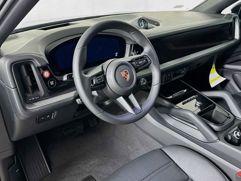 New 2026 Porsche Cayenne Coupe image 4