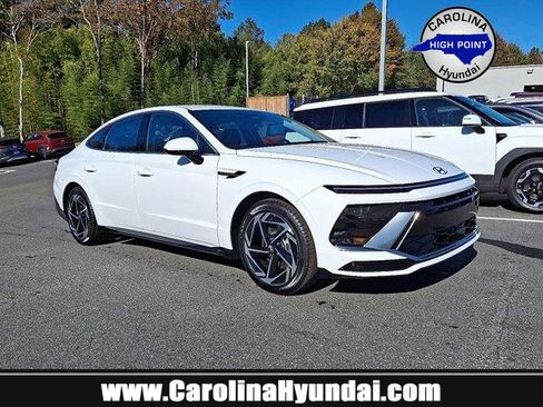 New 2026 Hyundai Sonata SEL image 1