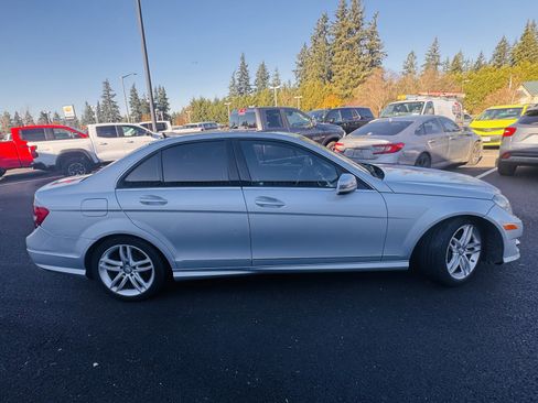 Used 2014 Mercedes-Benz C 250 Sedan image 6