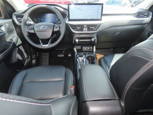 Used 2023 Ford Escape Platinum FWD image 24