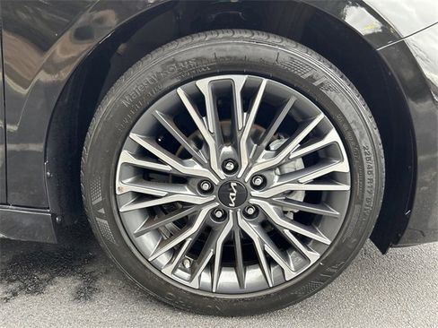 Certified 2023 Kia Forte GT-Line w/ GT-Line Technology Package image 25