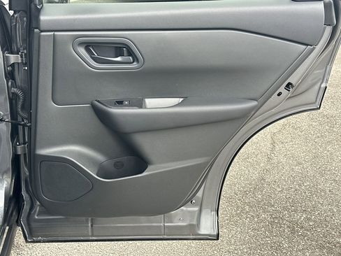 Used 2026 Nissan Rogue S image 16
