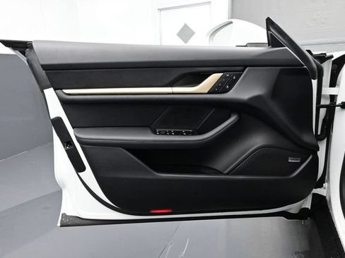 Certified 2025 Porsche Taycan 4S AWD/4WD image 7