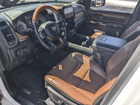 Used 2019 RAM 1500 Limited RWD image 9