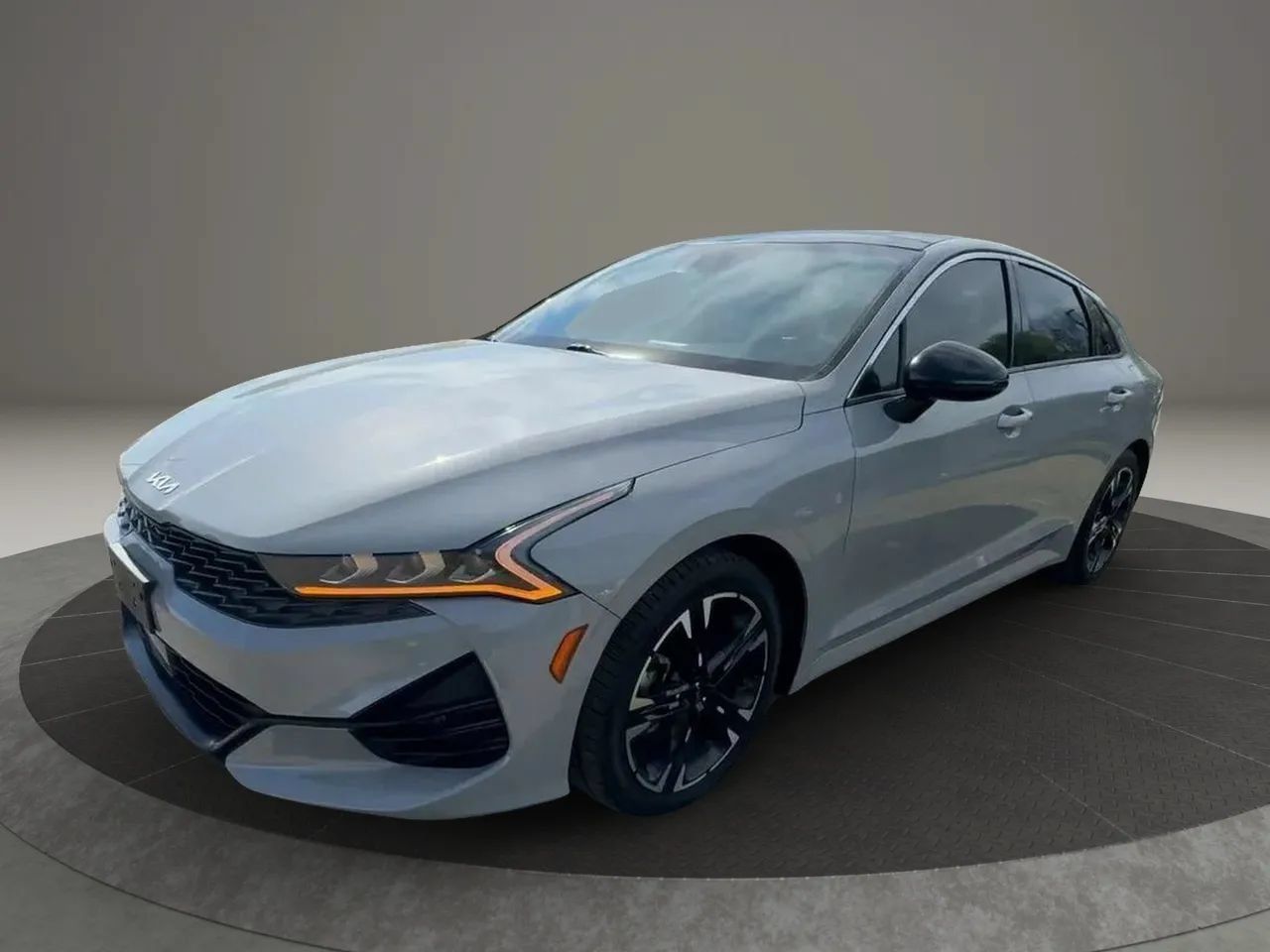 Used 2022 Kia K5 GT-Line w/ GT-Line Awd Premium Package image 3