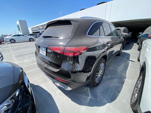 Certified 2026 Mercedes-Benz GLC 300 image 3