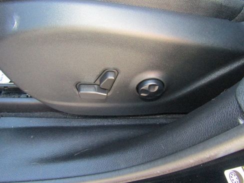 Used 2021 Jeep Cherokee Limited w/ Trailer Tow Group image 21