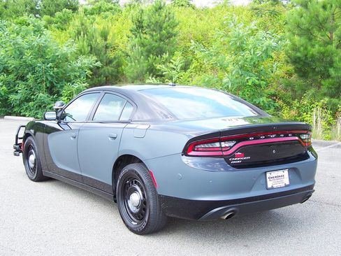 Used 2019 Dodge Charger Police image 4