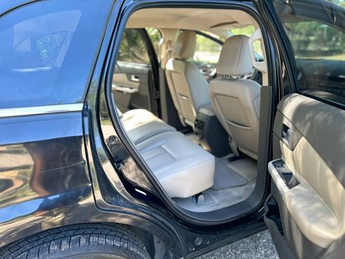 Used 2011 Ford Edge Limited image 5