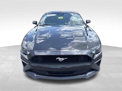 Used 2022 Ford Mustang Premium RWD image 3