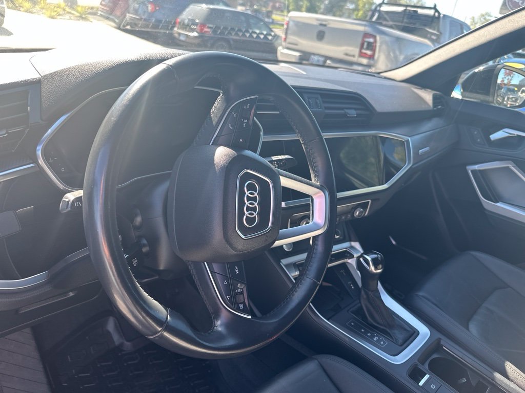 Used 2019 Audi Q3 2.0T Premium Plus AWD/4WD image 14