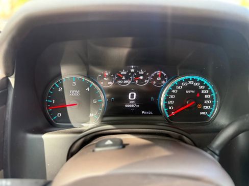 Used 2019 Chevrolet Suburban Premier image 24