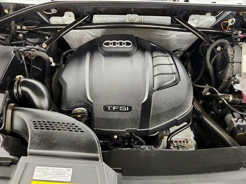 Used 2019 Audi Q5 2.0T Premium Plus w/ Premium Plus Package AWD/4WD image 27