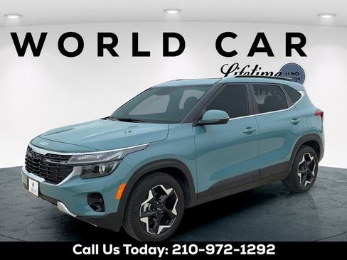 Used 2025 Kia Seltos EX w/ EX Sunroof Package FWD image 3