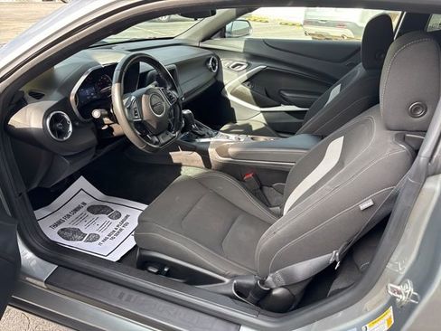 Used 2023 Chevrolet Camaro LT image 13