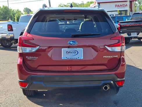 Used 2024 Subaru Forester Limited AWD/4WD image 5