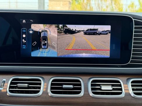 Used 2025 Mercedes-Benz GLE 350 4MATIC image 30