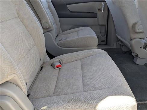 Used 2016 Honda Odyssey LX image 19