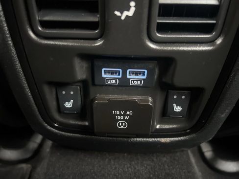 Used 2025 Dodge Durango GT image 47